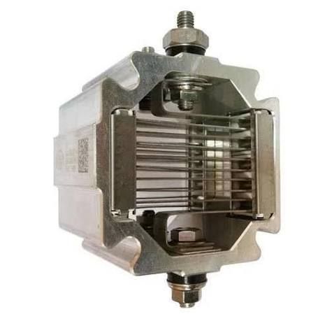 04290354  Підігрівач колектора DEUTZ 24V BF4M1013 BF4M2012  24 В