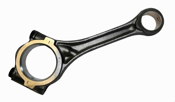 DE012 ШАТУН KHD-DEUTZ FL 912 THM DEUTZ    03371614 04150450 20060591200 3371614 50 009 127 2-6 циліндри, відстань між отворами 35/64 мм 216 /166,5 мм/ пряма головка, заокруглення на бортику шатуна та головці