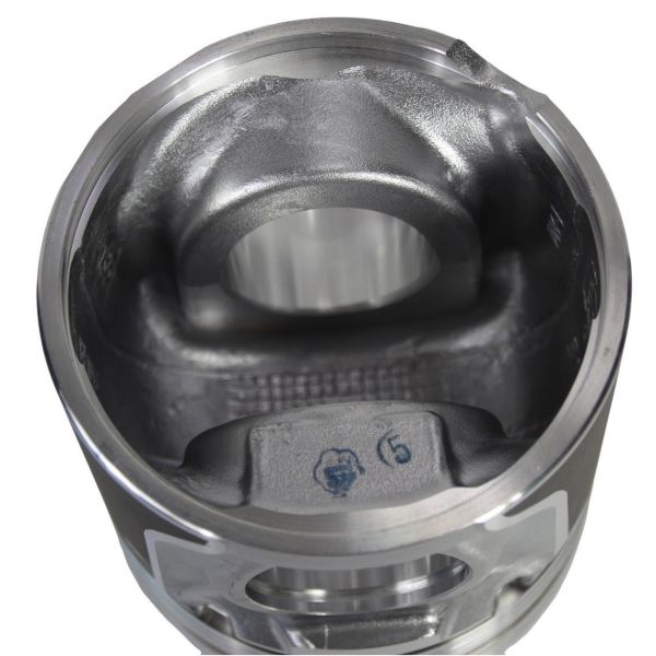 DE052   ПОРШЕНЬ ДВИГУНА  KHD-DEUTZ BF1013 KH71,1 MT-16,65 MQ71 L108 EUR - 1 DEUTZ KH71,1 MQ71,0 GL-108,0 PIN 42x86 3TMoKV1/2/3,5Cr   04501353 10800P03 38004517 41503600 41503960 89409110 94573 94573960